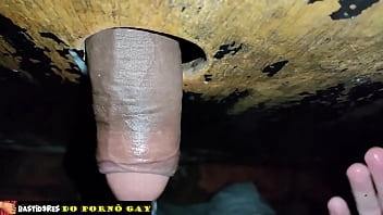 Novinho Mamando Várias Rolas No Glory Holle Da Cabine