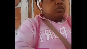 Kreamyempress Ignores Her Losers