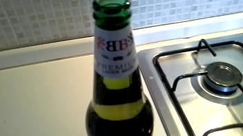 Clistere Di Birra Per Schiava Disubbidiente