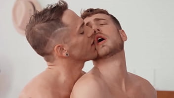 (kurt) Gets Pounded By (deacon, Bentley) At The Same Time In A Super Hot Dp - Sean Cody