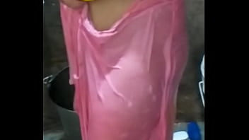 Horny Wife Bath Open Boobs