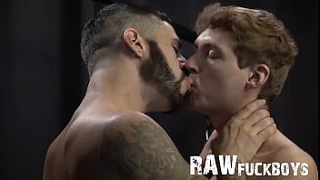 Rawfuckboys - Tattooed Hunk Fucks A Cute Screaming Twink Raw
