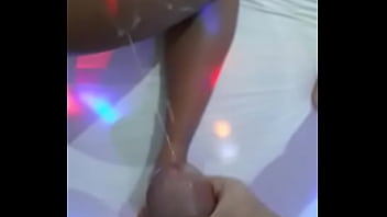 Gozando Na Bunda - bunda, morena, gozadas, gozando - Video 1740347