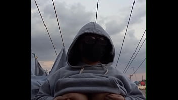 Me Gusta Enseñarle Las Tetas A Mis Vecinos