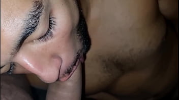 Uma Boa Pica Dura E Cheia De Leite Para Encher O Rabo Gostoso