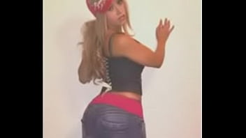 Latina, Jeans, Solo, Teasing, Softcore - Latina - 2025 - Sexy - Session - Video 6573122