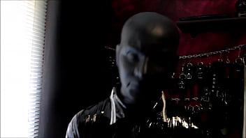 068 Latex Bondage Air Control