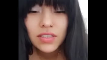 Hot Latina Makes Videocall With Her Neighbor And Ends Up Touching Herself