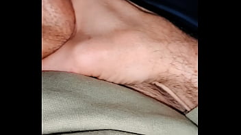 Masageando Los Huevos