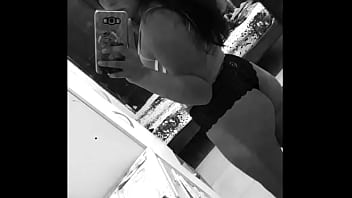 Mi Amiga Buenisima Me Pasa Pack