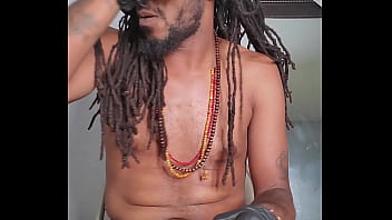 Oil An Latex, Mr8inchinpa Takes Time Out To Edge An Learn Different Textures