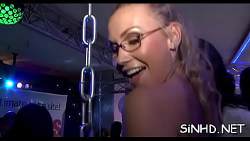 Savouring Loads Of Weenies - hardcore, interracial, blowjob, party, orgy, group-sex - Video 1547045