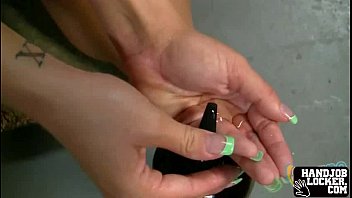 Amateur Handjob Slut - handjob, brunette, amateur, masturbate - Video 6035028