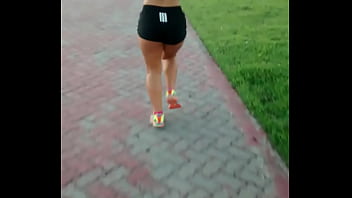 Milf Aunt Runing And Showing Your Popoti @br-101