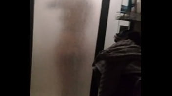 Shower, Bano - Unknown - 2025 - Intense - Show - Video 1718148
