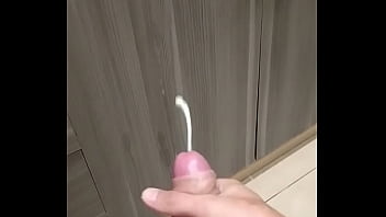 Polla Llena De Esperma