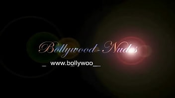 Sexy Belly Dancing From Exotic Oriental Woman Having Time