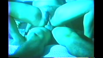 Duas Gozadas Na Morena Gostosa