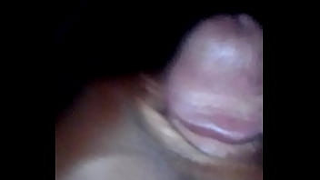 Jeune Bisexuel Aimant Le Solo Se Masturbe Pour Son Amoureux Qui Lui A Fait Un Beau Cadeau