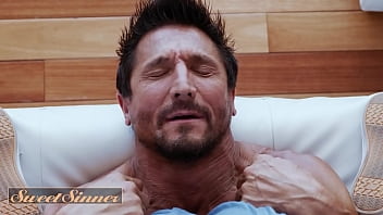 (britney Light) Invites Her Friend' Dad For A Massage Before Putting His Dick In Her Mouth - Sweet Sinner