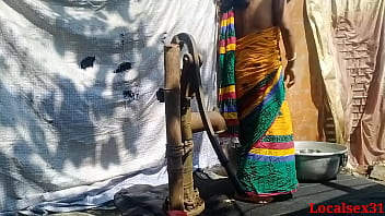 Village Married Wife Sex In Bath With Saree In Outdoor (official Video By Localsex31)