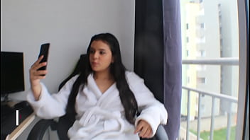 A Mi Hermanastra La Porque Dicen Que No Le Gustan Los Hombres Y Decide Demostrar Lo Contrario