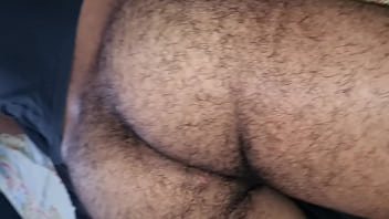 Meu Primo Chega Em Casa Logo Cedo Batendo No Meu Bumbum