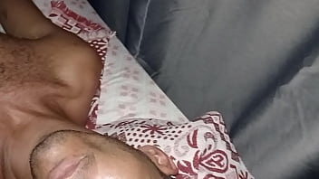 Um Noiado Bebeu E Relaxou