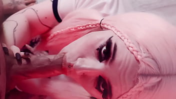 This Cute Girl Sucks My Dick Greedily - Peachgardens