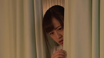 「マジ天使！？」骨折してオナニーできない僕のチ●コは我慢の限界！それを見かねた美人ナースは使命感に駆られたのか優しく手を添えてくれ_ 3【パート2】