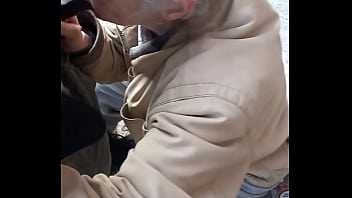 Cleaning Lady Giving Me A Gumjob Outside