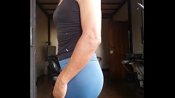 Faxina E Tesão No Bumbum