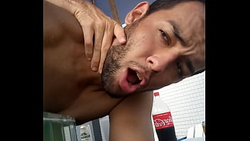 Video Real! Meu Patr_o Me Chamou Para Casa De Praia Dele Com Inten__o De Me Comer