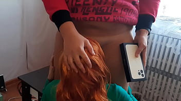 My Girlfriend Gave Me An Iphone And An Orgasm - Girls Fly Orgasm