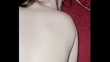 Vợ d_m đãng dáng ngon da trắng