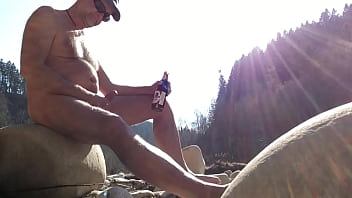 Spring Bate With Cum Splash