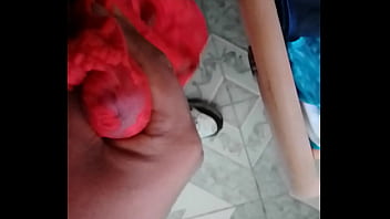 Me Masturbo Con Unos Calzones De Mi Suegra