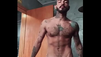 Boy Peludo Se Masturbando