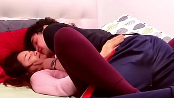 Sexy Couple Making Love! Ends In Creampie!