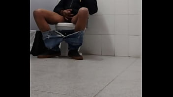 Chaquetiandome En Los Baños