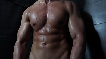 Hunky And His Tayler - 1