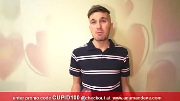 Being Single On Va Being Single On Valentines Day Pick Up Tips For Bachelorslentines Day Pick