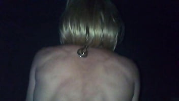 трахаю мою шлюшку в синих трусиках и парике 1