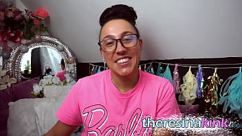 Deepthroat Training Und 3-loch-fick In Der Badewanne