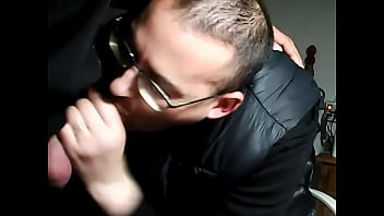 Familia. Llego De Imprevisto Y Lo Puse A Mamar