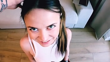 Harrastin Suuseksiä Kämppäkaverin Kanssa