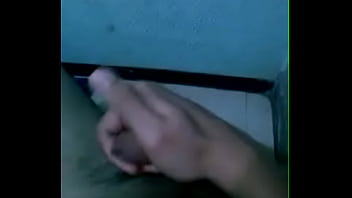 Mi Amigo Jugando A Masturbarse Parte 1