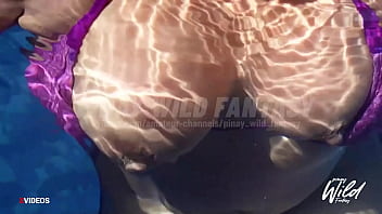 Busty Pinay Pinakita Ang Kanyang Malaking Suso Habang Nasa Pool