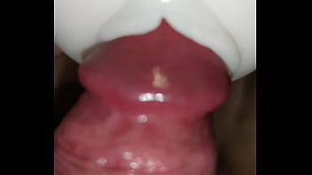 Tranh thủ ko có ai ở nhà