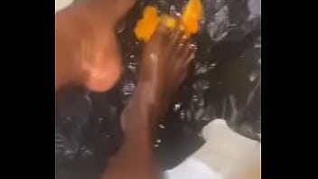 Giantess Crush Fetish Beta Losers